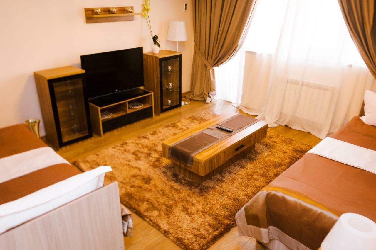 Atyraū Atb Grand Hotel מראה חיצוני תמונה